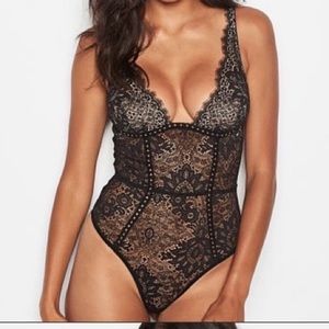 NWT Victoria’s Secret Black Studded Lace Teddy - S